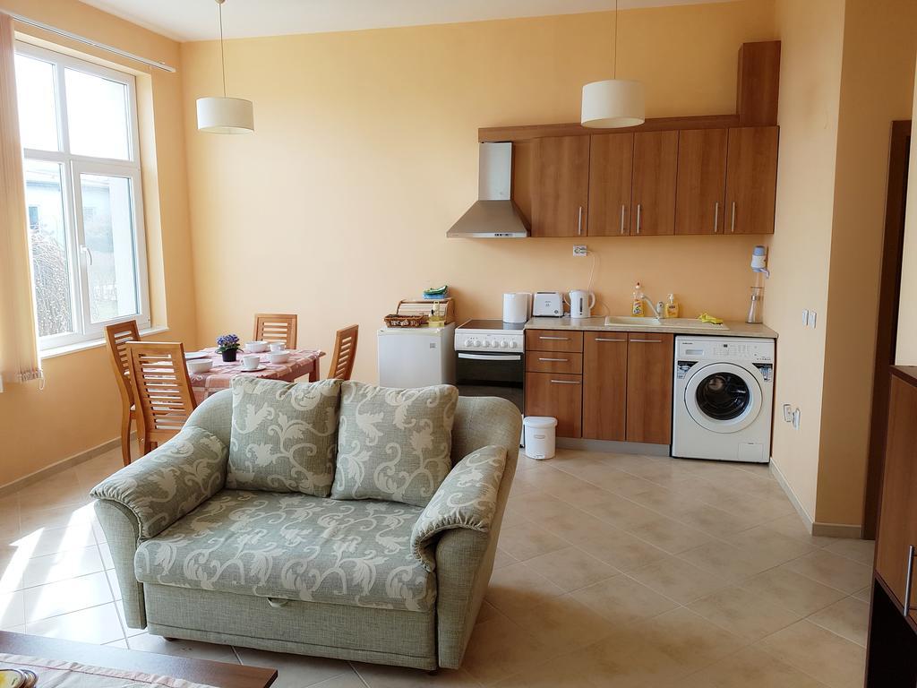 Villa Ketli Apartment Bliznatsi ภายนอก รูปภาพ