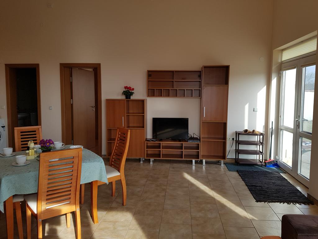 Villa Ketli Apartment Bliznatsi ภายนอก รูปภาพ