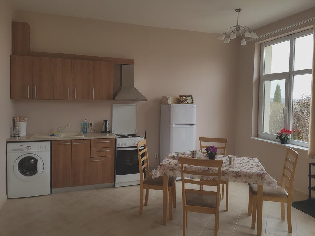 Villa Ketli Apartment Bliznatsi ภายนอก รูปภาพ